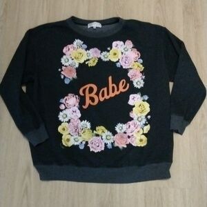 WILDFOX- "Babe" Flower Oversized Sweatshirt Size M